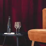 홈스테이 Vinarstvi & Vinarsky Dum Petratur